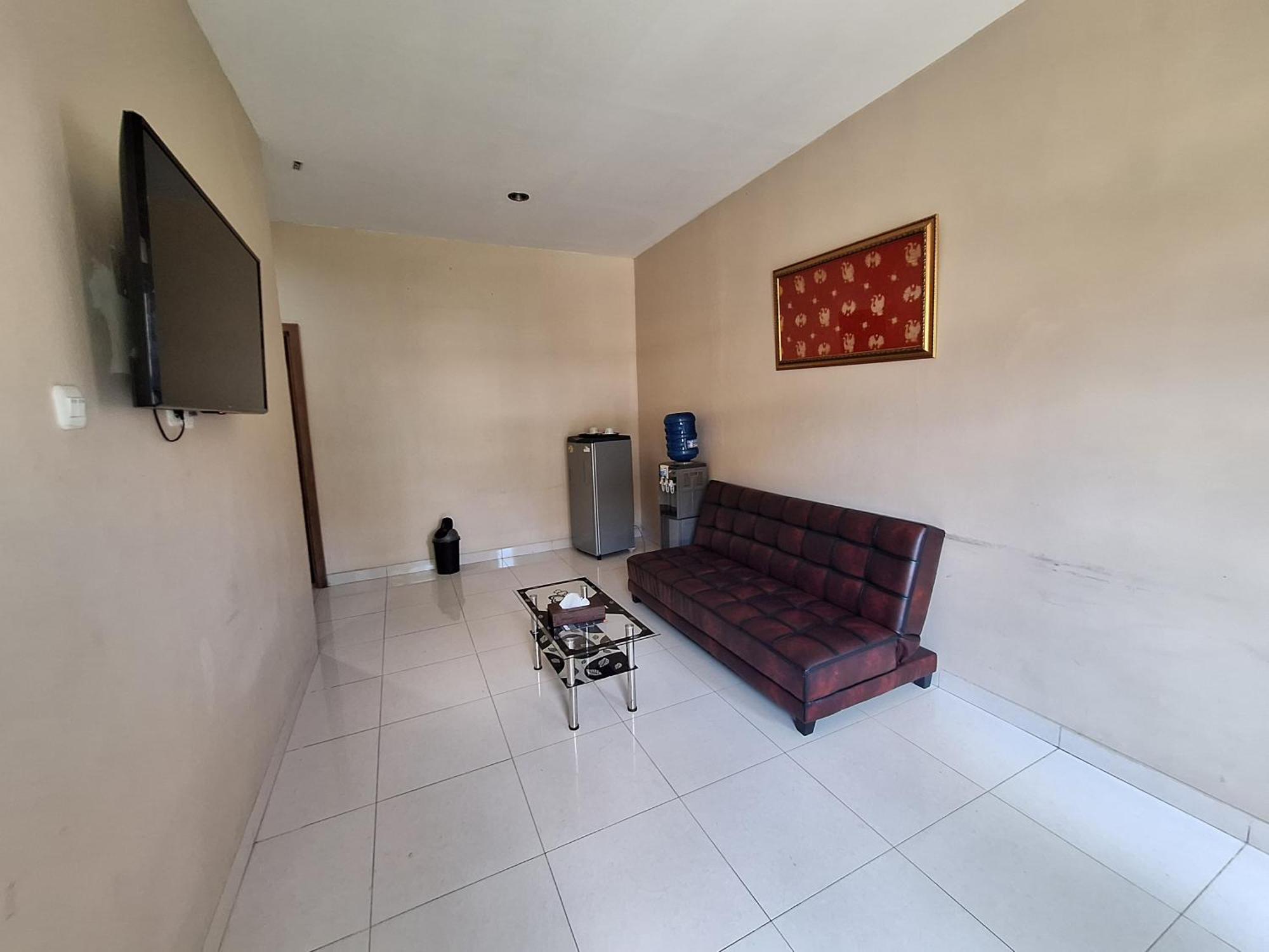 Urbanview Hotel Inkoppabri Cisarua Puncak 外观 照片