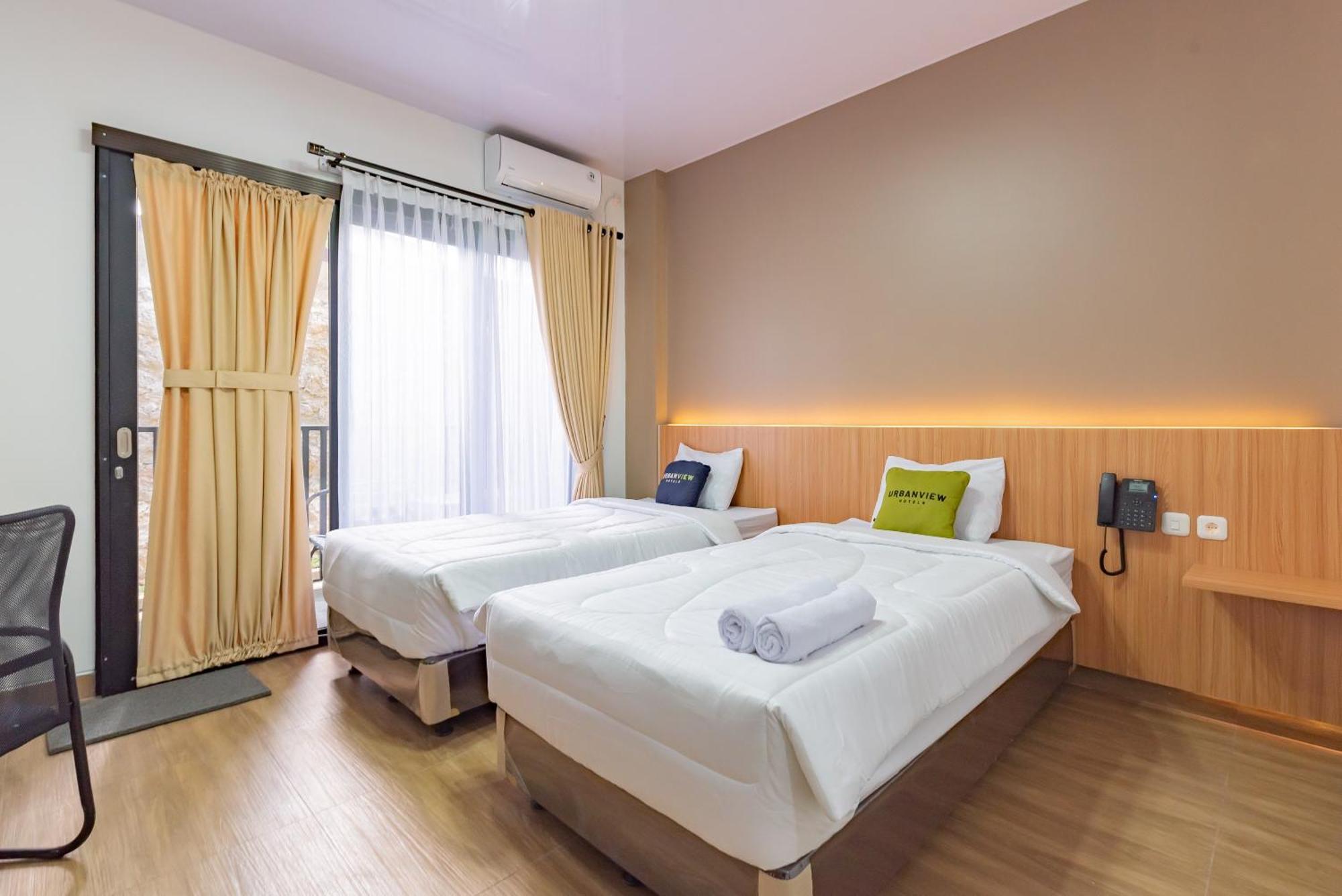 Urbanview Hotel Inkoppabri Cisarua Puncak 外观 照片
