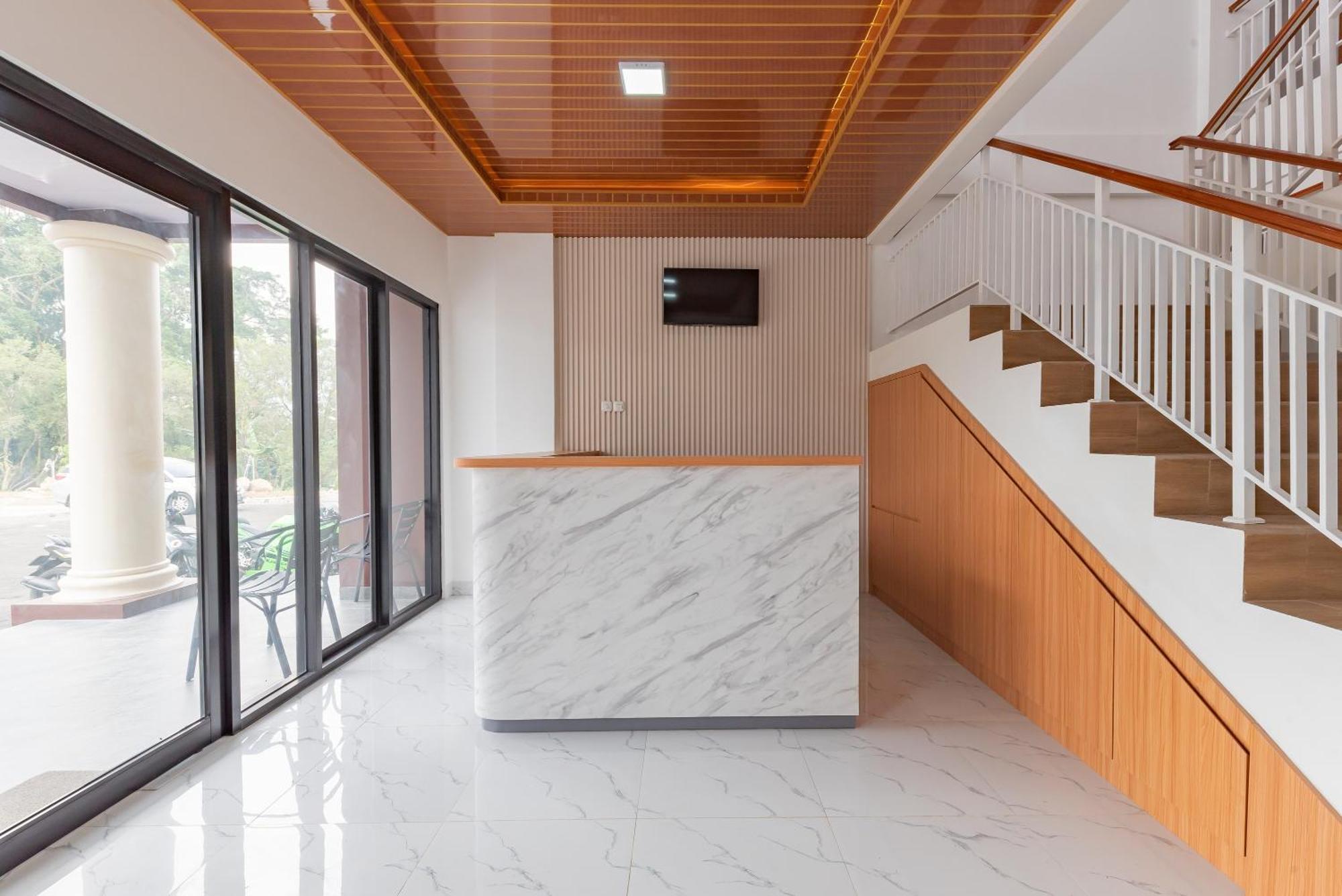 Urbanview Hotel Inkoppabri Cisarua Puncak 外观 照片